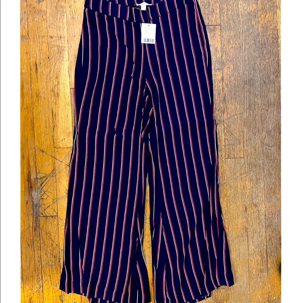 UO cropped flare pant